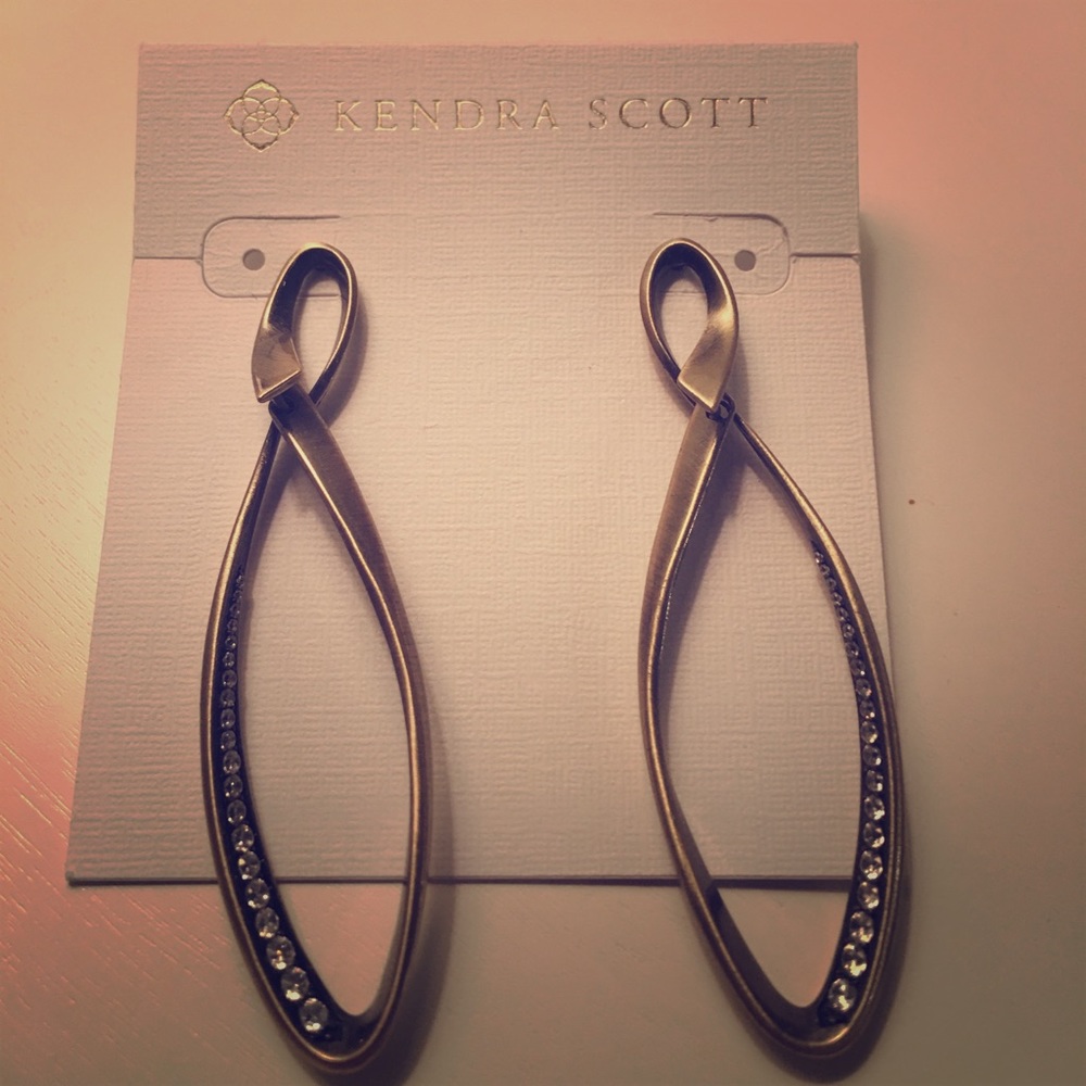 Kendra Scott earrings